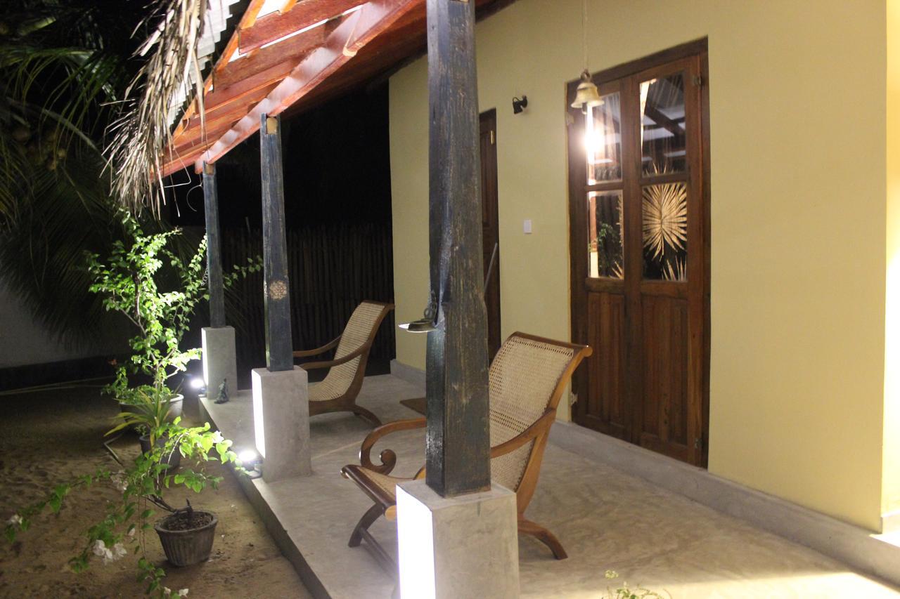 Anawasal Hotell Kalpitiya Exteriör bild