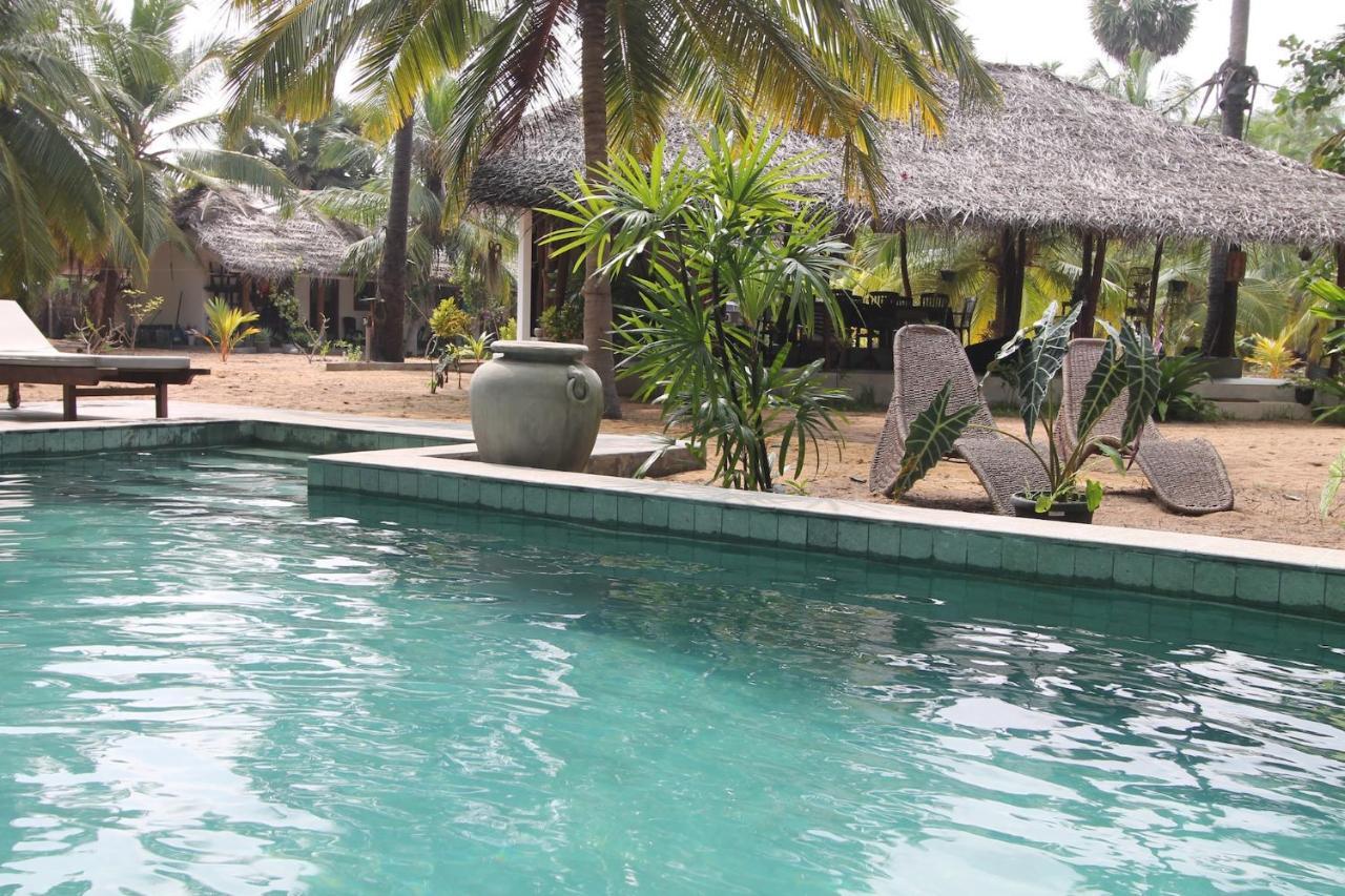 Anawasal Hotell Kalpitiya Exteriör bild